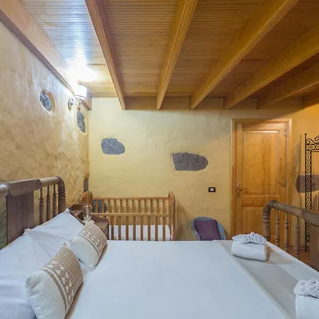 Hébergement de vacances La Yedra