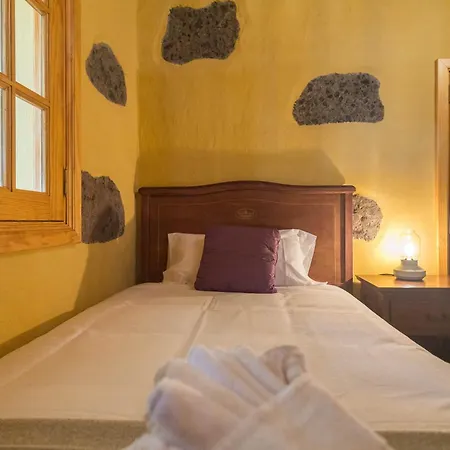 Holiday home La Yedra Arbejales