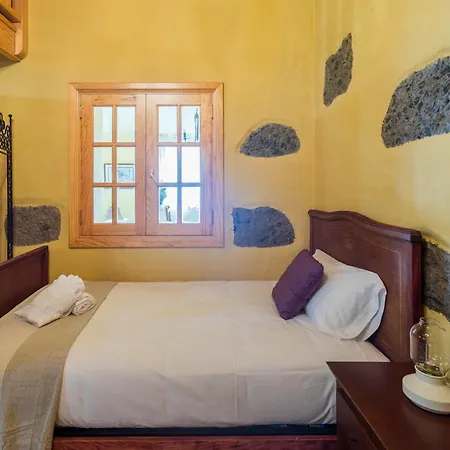 Casa vacanze Beautiful With Terrace Vega de San Mateo